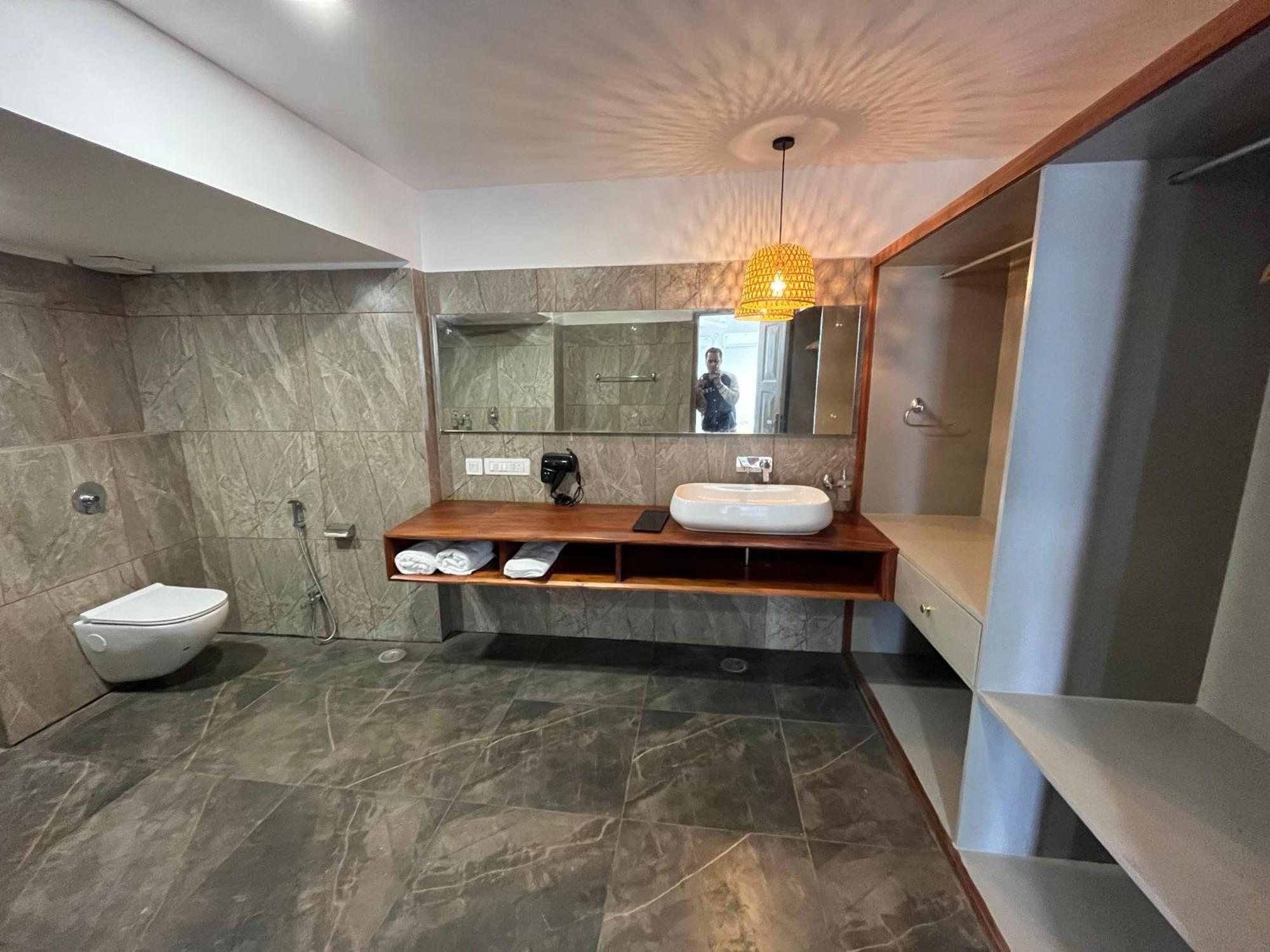 Nkaasa Hotel Personal Suites Raxaul Экстерьер фото
