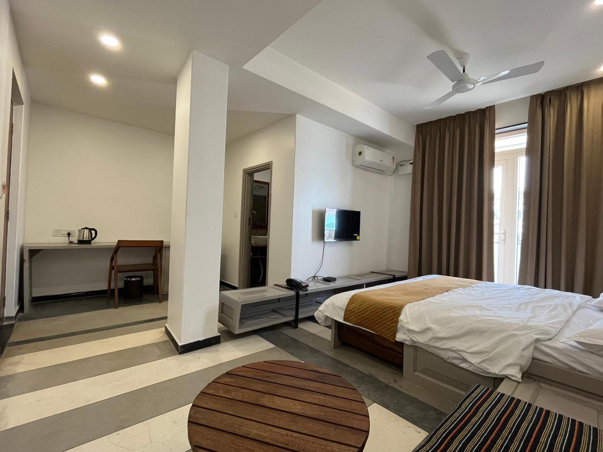 Nkaasa Hotel Personal Suites Raxaul Экстерьер фото
